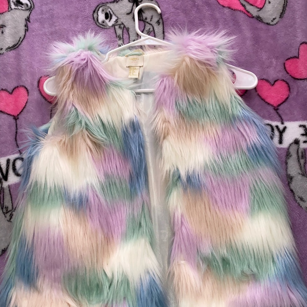 Fur vest